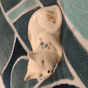 Ceramic botanical kitty